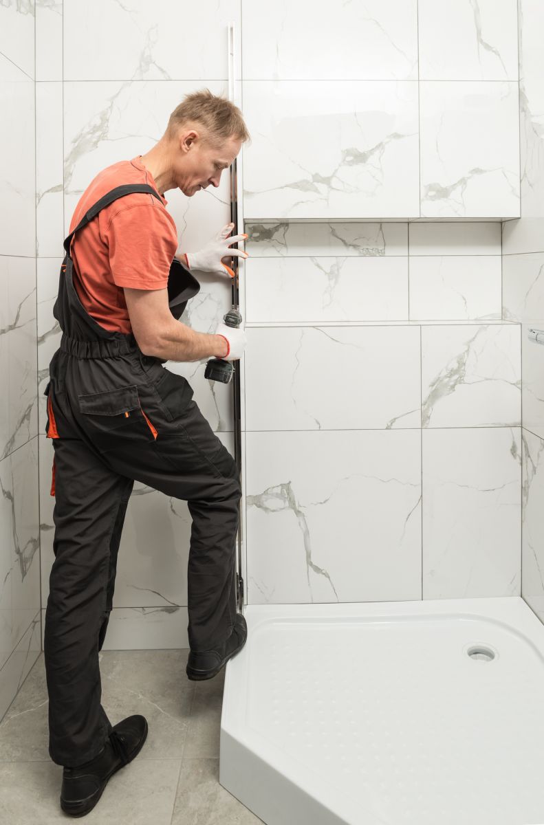Top Shower Remodeling Companies in Woodland Hills, CA
