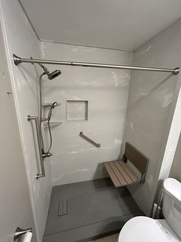 Top Tub To Shower Conversion Companies in North Hills, CA
